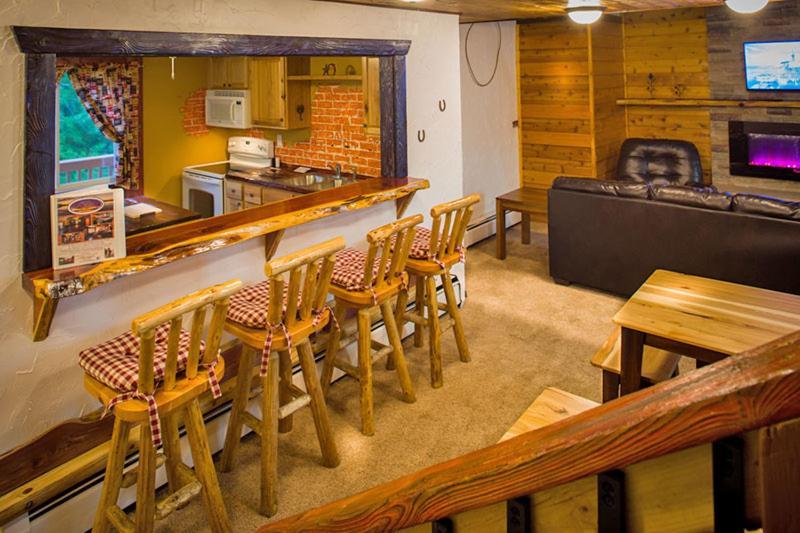 Curriers Lakeview Lodge Rice Lake Bagian luar foto