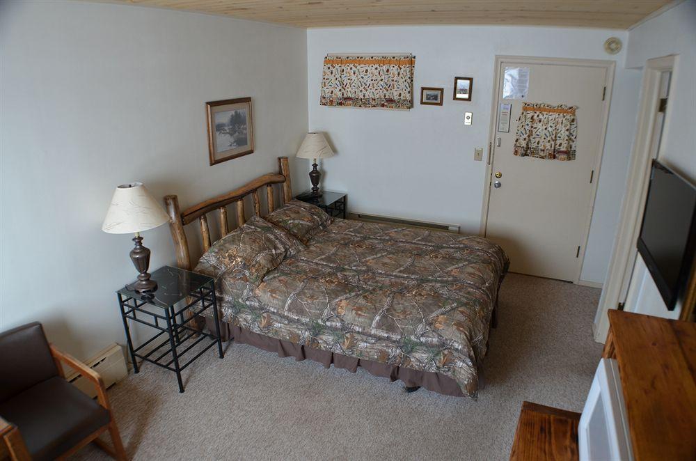 Curriers Lakeview Lodge Rice Lake Bagian luar foto