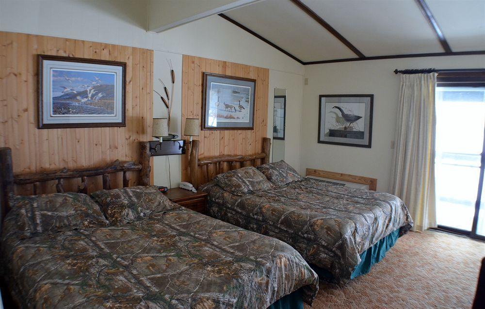 Curriers Lakeview Lodge Rice Lake Bagian luar foto