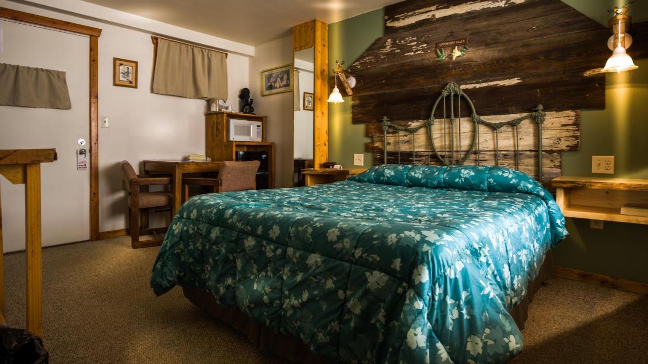 Curriers Lakeview Lodge Rice Lake Ruang foto