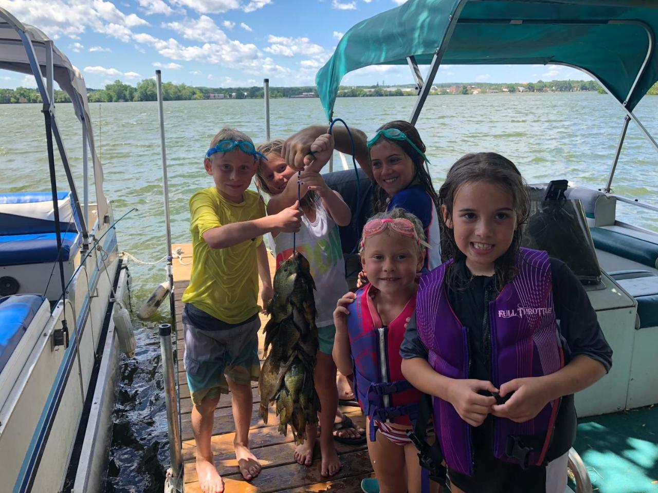 Curriers Lakeview Lodge Rice Lake Bagian luar foto