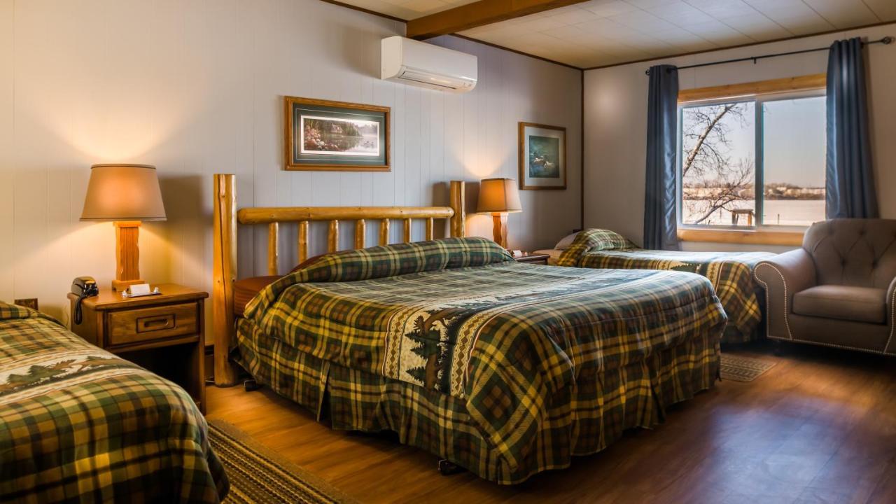 Curriers Lakeview Lodge Rice Lake Ruang foto