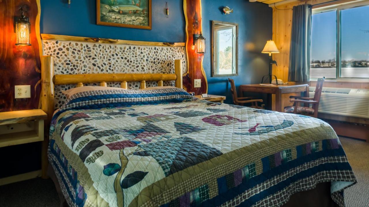 Curriers Lakeview Lodge Rice Lake Bagian luar foto