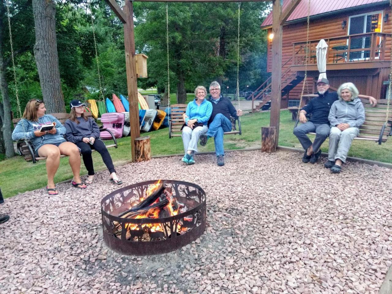 Curriers Lakeview Lodge Rice Lake Bagian luar foto